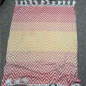Envogue Chevron Patterned rug, red, orange, yellow, tassels 48x63 home decor